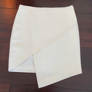 Skirt ivory cream color